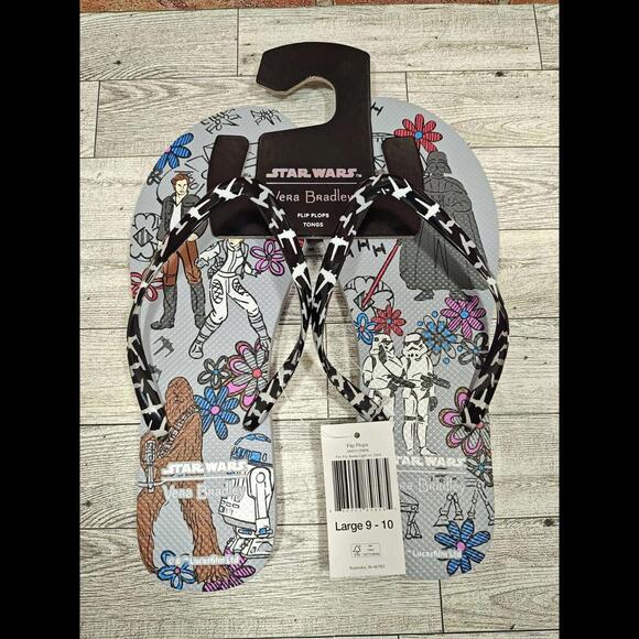 Vera Bradley Star Wars Far Far Away Light V. Dark Flip Flops Large 9-10 NWT - Picture 1 of 4